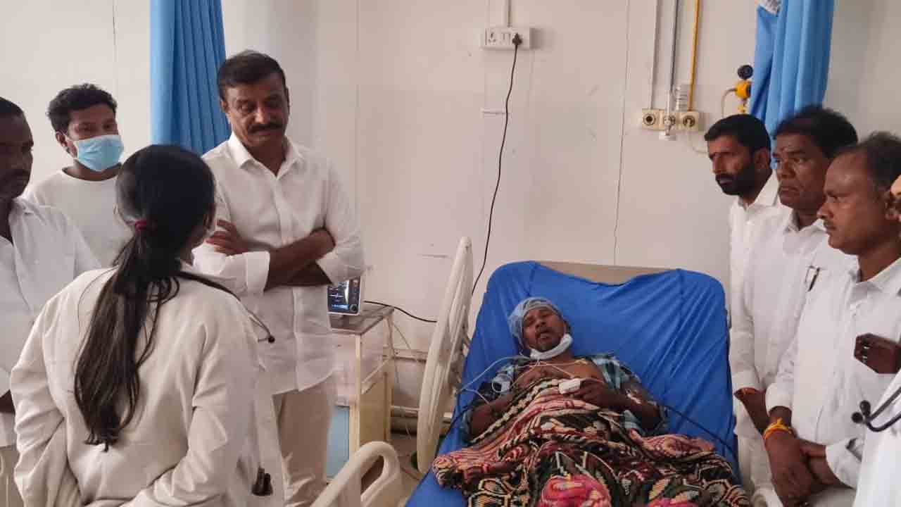 MLA Kotha Prabhakar Reddy | తెలంగాణ ఉద్యమకారుడు కొమ్ము కిషన్‌కు అండగా ఉంటాం : ఎమ్మెల్యే కొత్త ప్రభాకర్ రెడ్డి