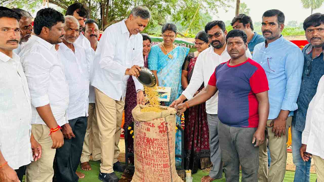 MLA Palla Rajeshwar Reddy | రైతులంద‌రికీ అన్ని రకాల వడ్లకు బోనస్ ప్రకటించాలి: ఎమ్మెల్యే ప‌ల్లా రాజేశ్వ‌ర్ రెడ్డి