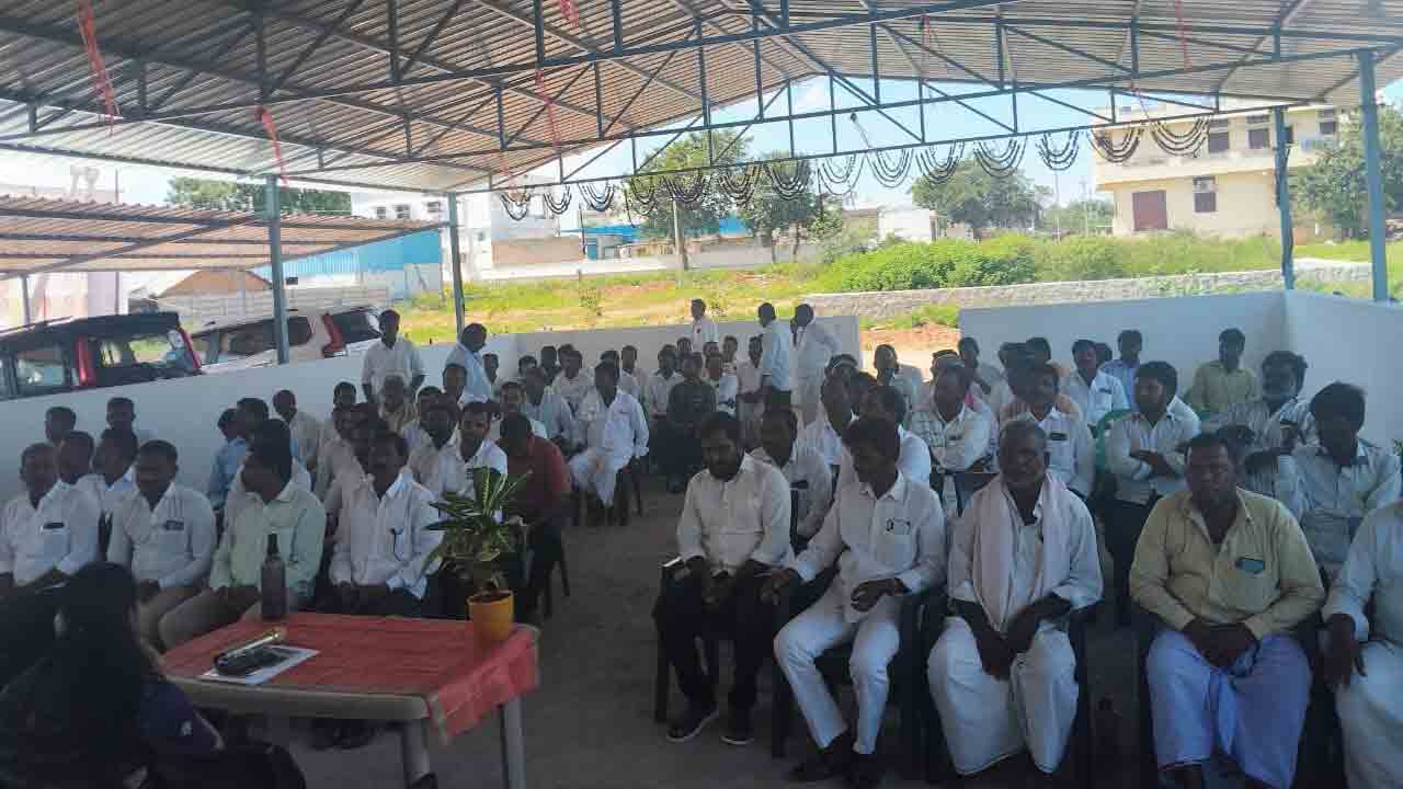 కాంగ్రెలో కల్లోలం