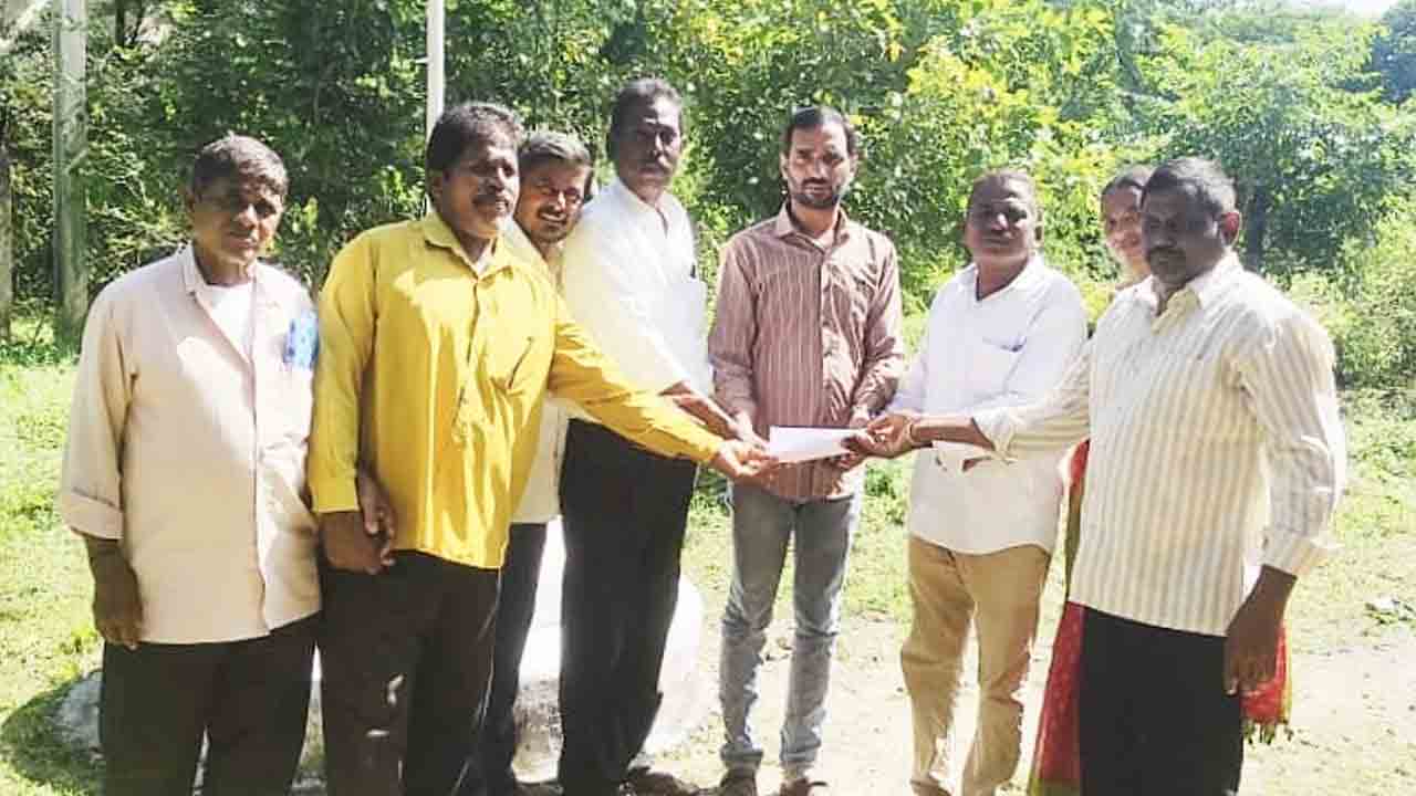 Cyclone | తుపాన్‌తో నష్టపోయిన రైతులను ఆదుకోవాలి