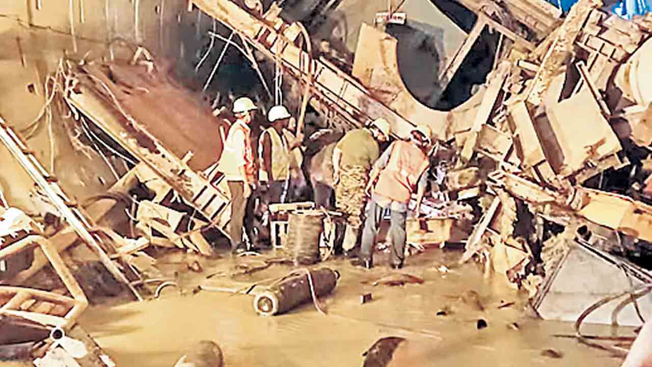 9 నెలలైనా ఆచూకీ కనిపెట్టరా?