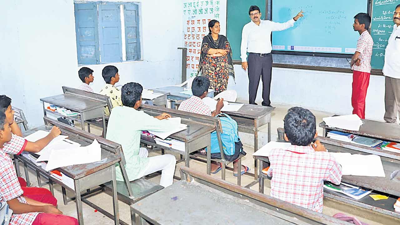హనుమంతరావు మార్ పాలన..!