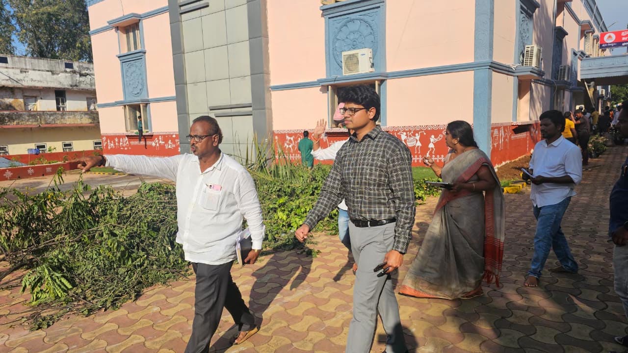 Srisailam | శ్రీశైలం దేవస్థానానికి ప్రధాని మోదీ.. ఏర్పాట్లను పరిశీలించిన జేసీ