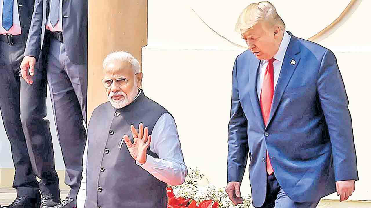 దీపావళి పేరుతో ఆసియాన్‌ సదస్సుకు డుమ్మా!.. ట్రంప్‌కు ముఖం చాటేస్తున్న మోదీ?