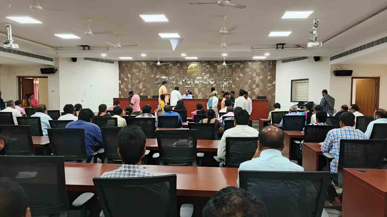 రెండు నెలలుగా ప్రజావాణి బంద్‌