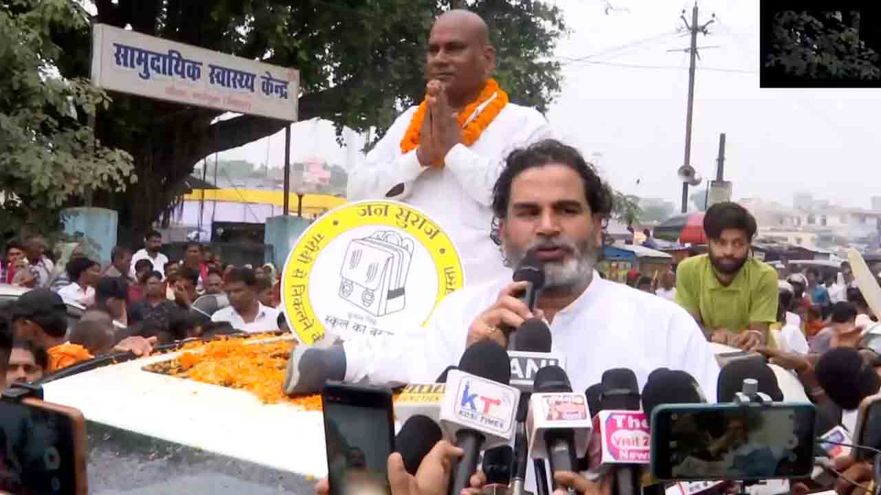 Prashant Kishor | బీహార్లో అన్ని సమస్యలకూ ఆ ఇద్దరే మూలం : ప్రశాంత్ కిషోర్