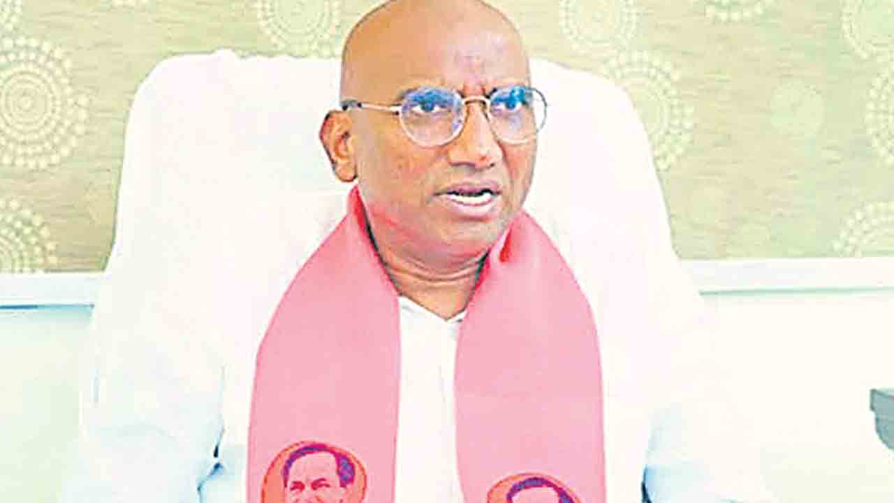 విద్యార్థుల జీవితాలతో చెలగాటం వద్దు.. ఆర్‌ఎస్‌ ప్రవీణ్‌కుమార్‌