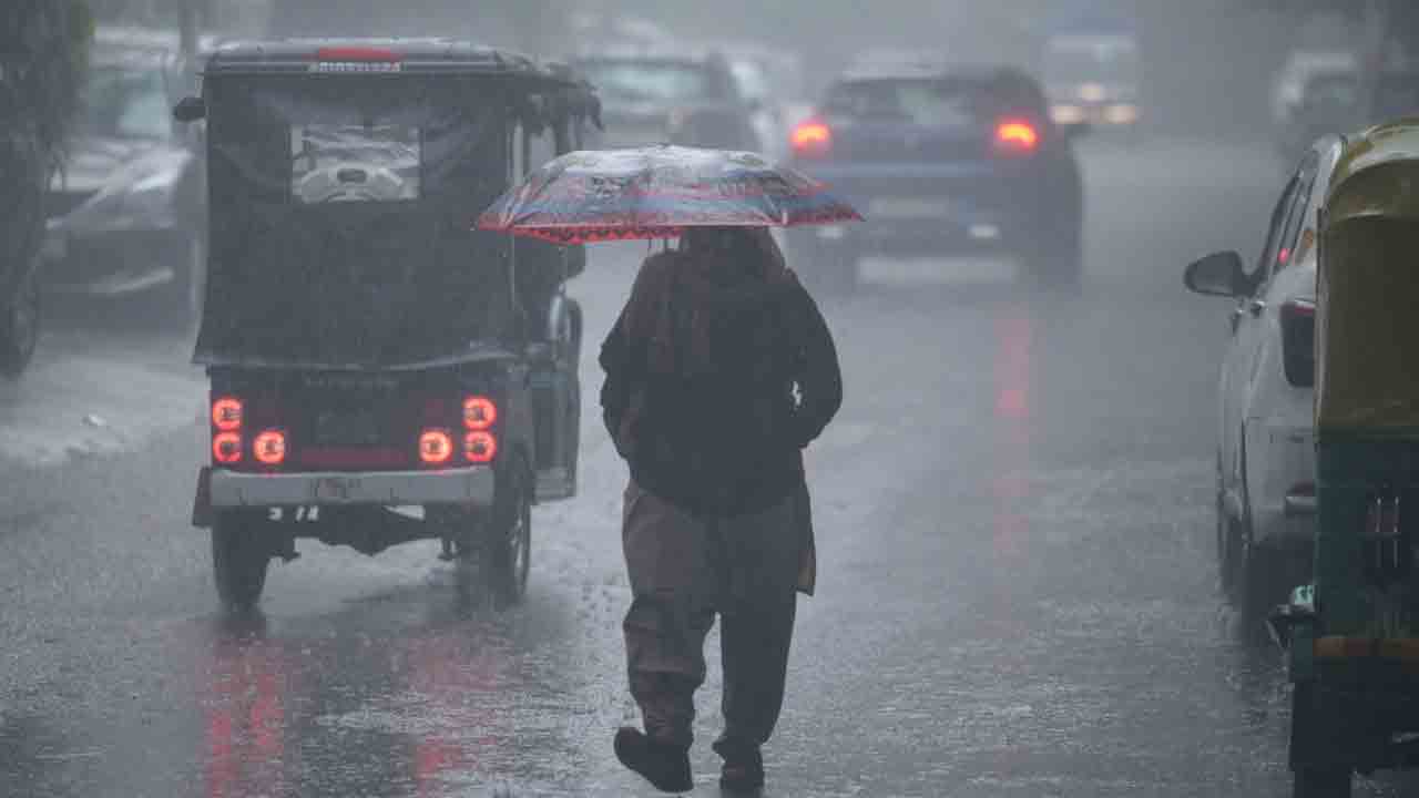 Heavy Rain | భారీ వర్షాలు.. నేడు ఈ ఐదు జిల్లాలకు అలర్ట్‌