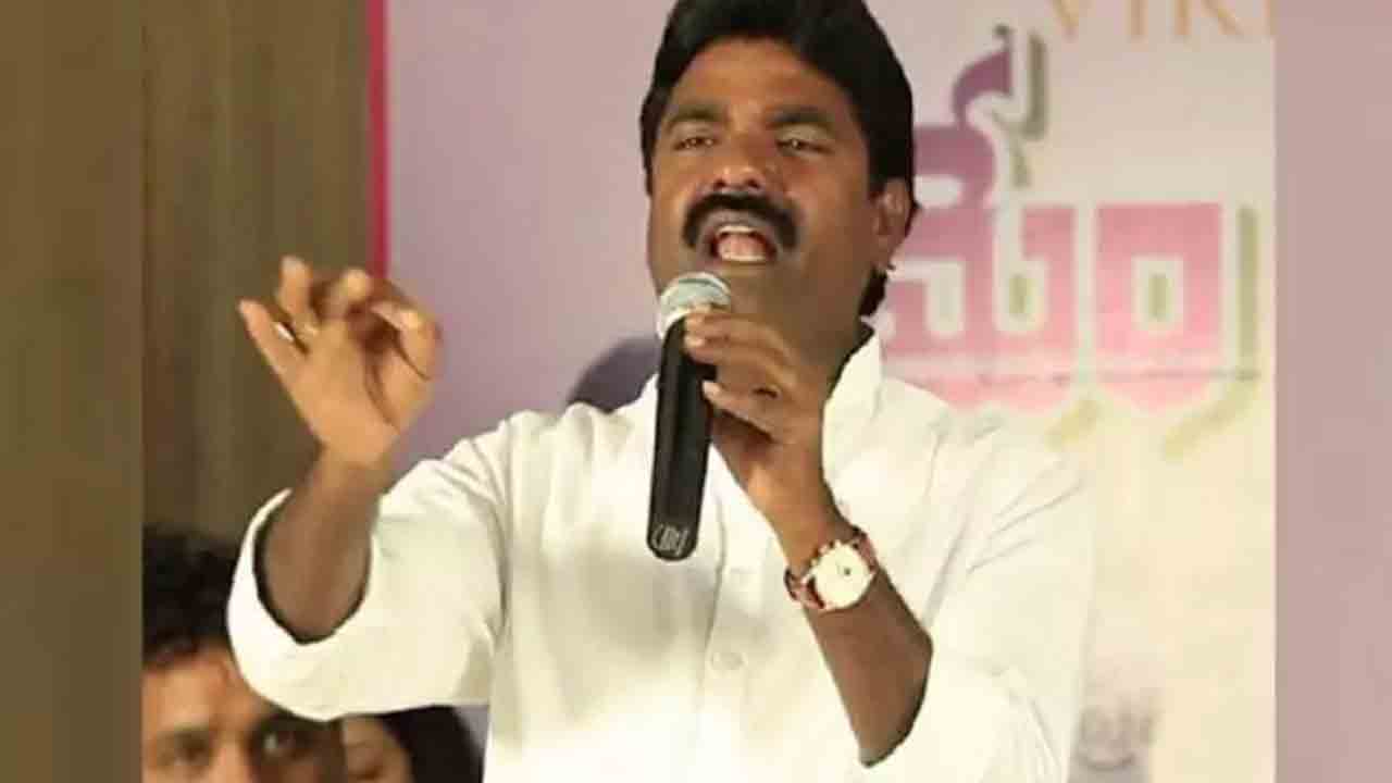 రసమయిపై కేసు