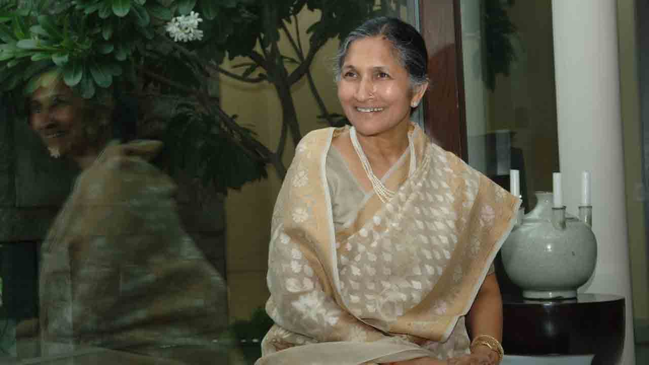 Savitri Jindal | దేశంలో అత్యంత సంపన్న మహిళగా సావిత్రి జిందాల్.. ఫోర్బ్స్ లిస్ట్లో టాప్ 10లో ఉన్న ఏకైక మహిళ