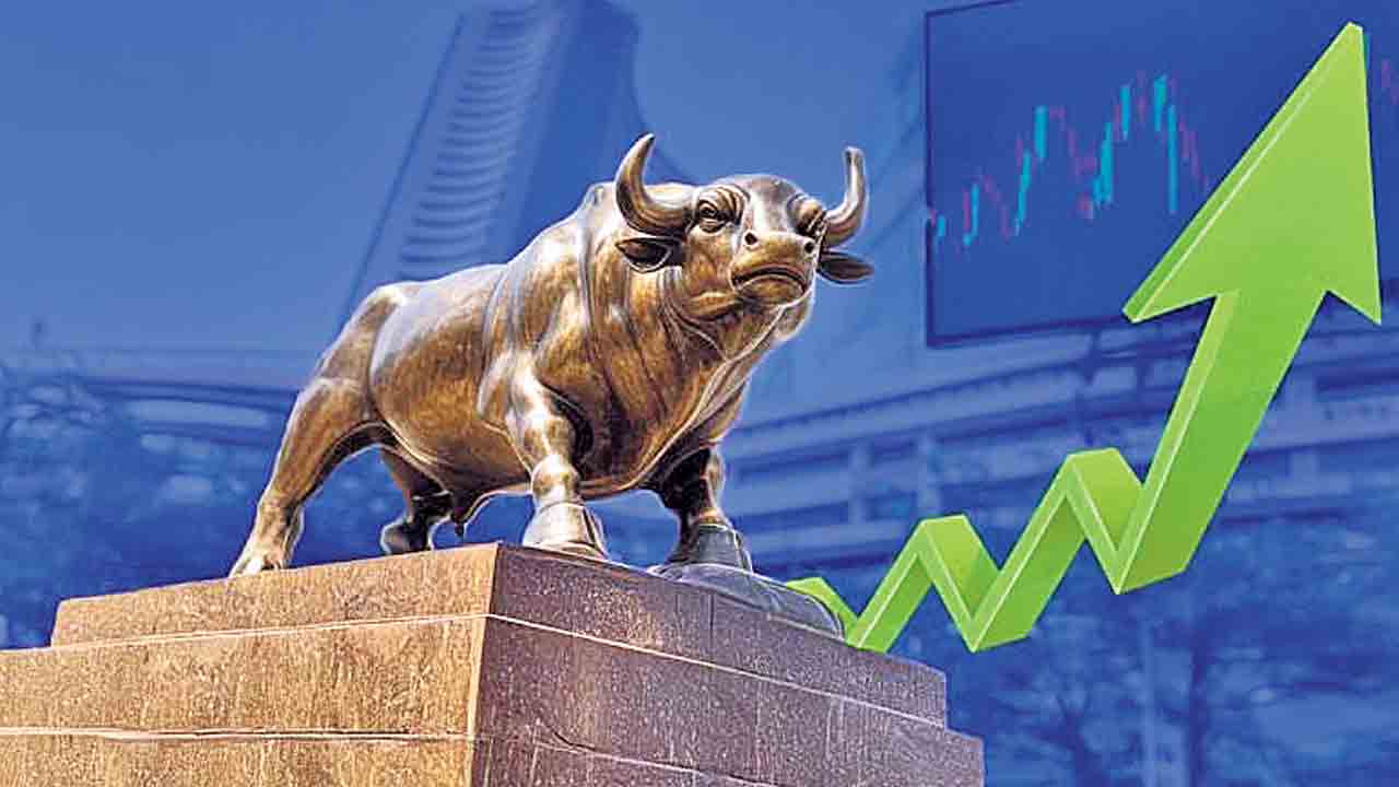 కదంతొక్కిన సూచీలు.. సెన్సెక్స్‌ 583, నిఫ్టీ 183 పాయింట్ల లాభం