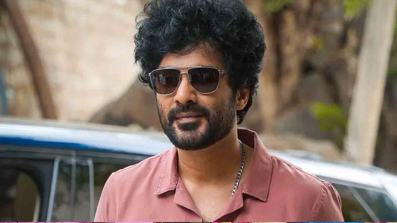 Siddhu Jonnalagadda | ఆ కామెంట్స్ నాకు న‌చ్చ‌లేదు.. అర్ష‌ద్ వ‌ర్షి కామెంట్స్‌పై ప్ర‌భాస్‌కు సపోర్ట్‌గా సిద్దు జొన్న‌ల‌గ‌డ్డ‌