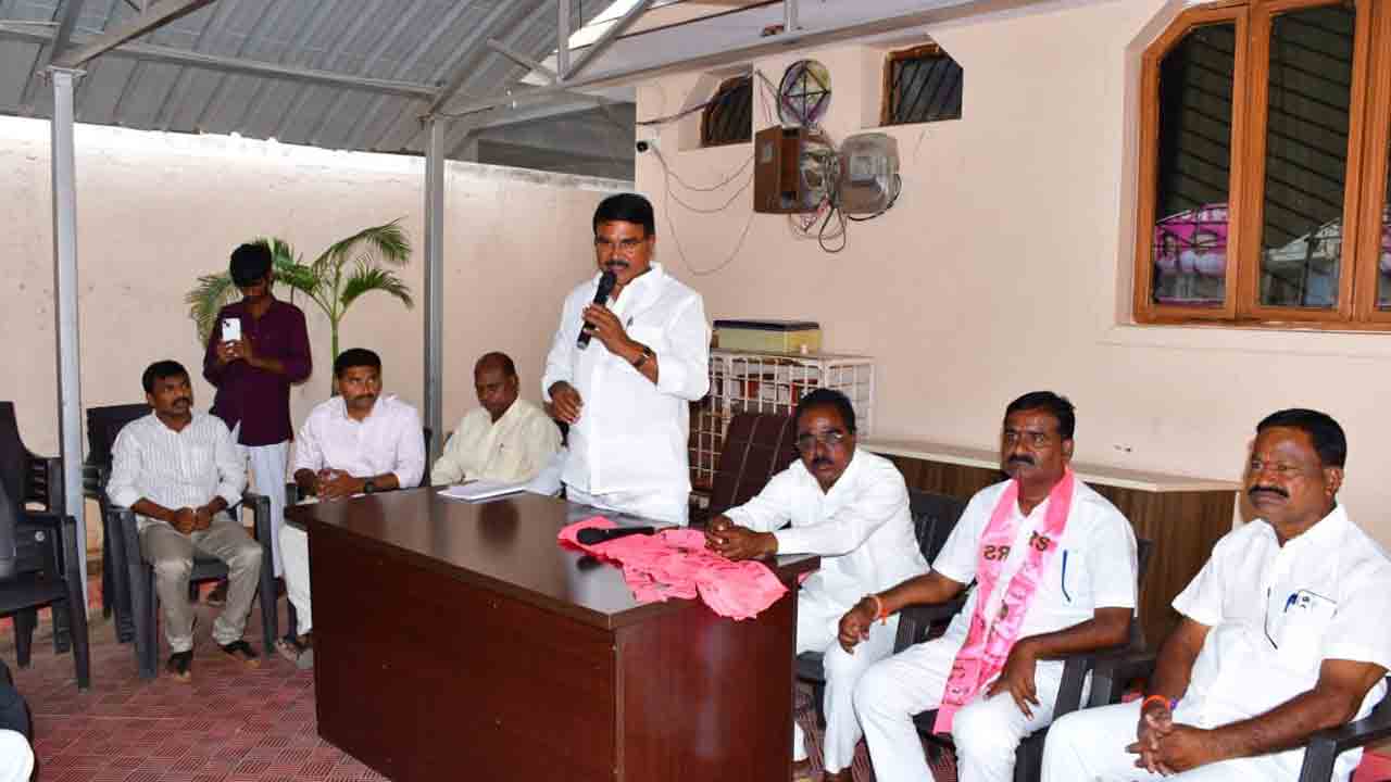 భవిష్యత్‌ బీఆర్‌ఎస్‌దే.. మాజీ మంత్రి సింగిరెడ్డి నిరంజన్‌రెడ్డి