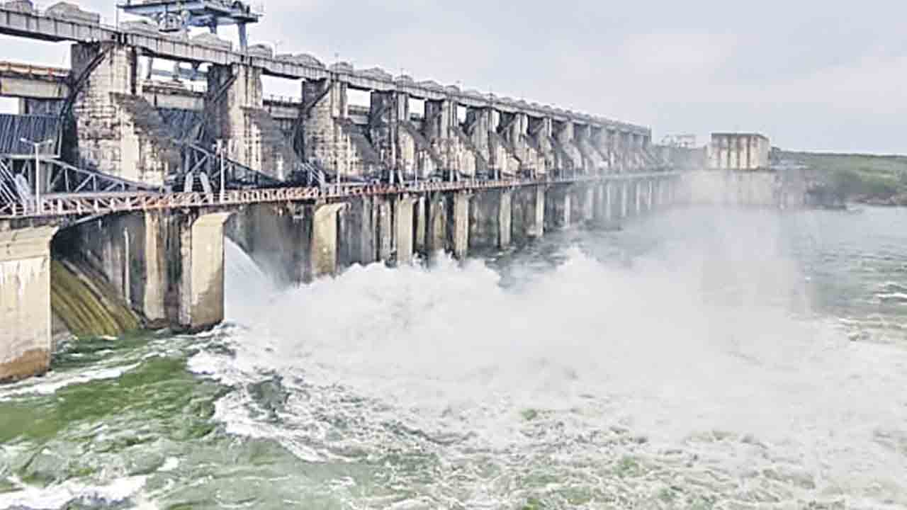 సింగూరుకు వరద