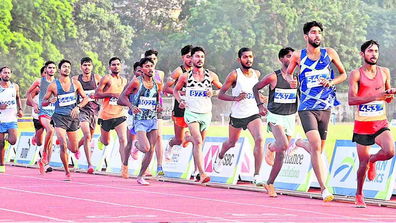 హోరాహోరీగా