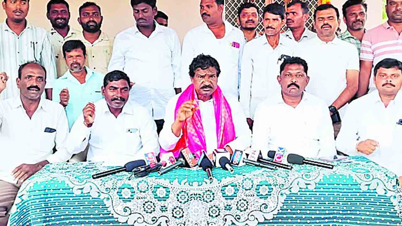 కాంగ్రెస్‌ అంటేనే నమ్మకద్రోహం