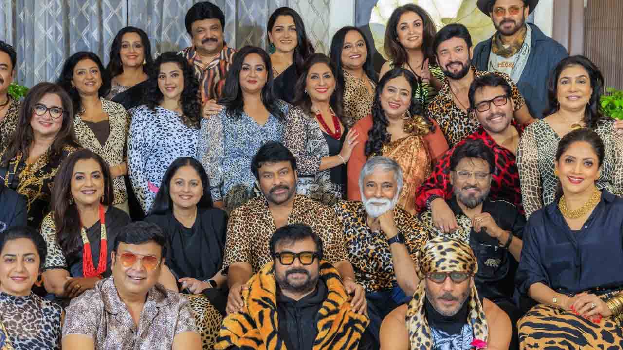 80sStarsReunion | 80s రీయూనియన్.. ఒకేచోట క‌లిసిన స్టార్ న‌టులు