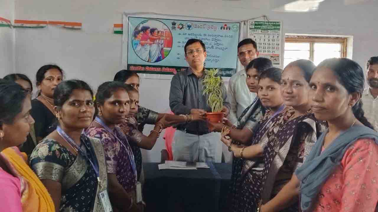 VOAs | నా మొక్క నా బాధ్యత కార్యక్రమాన్ని పకడ్బందీగా అమలు చేయాలి..