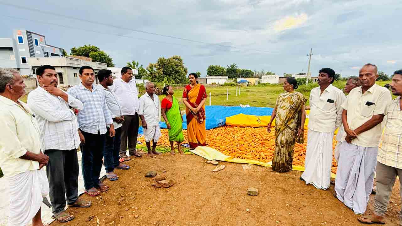 సీఎంకు ప్రజల సంక్షేమంపై సోయిలేకపోవడం విచారకరం : దావ వసంత సురేష్