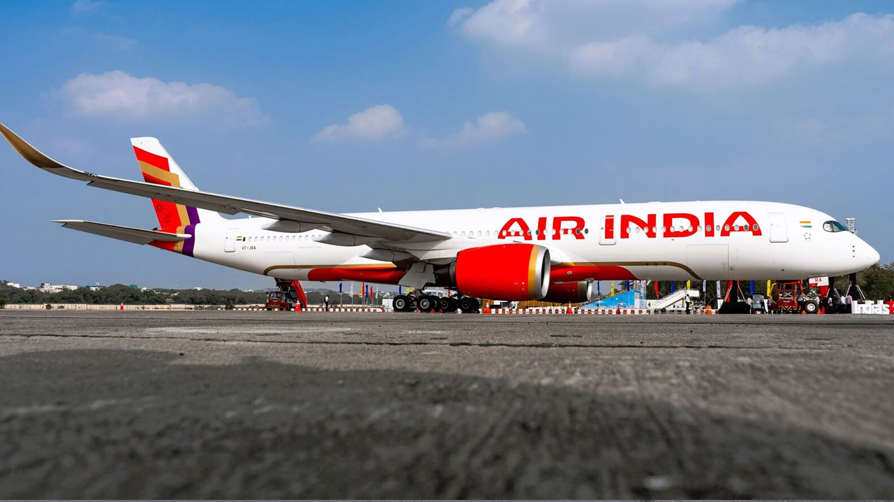 Air India | పండుగ పూట ప్రయాణికులకు ఎయిర్‌ ఇండియా షాక్‌.. దీపావళికి ఇంటికి వద్దామనుకుంటే విమానం రద్దు