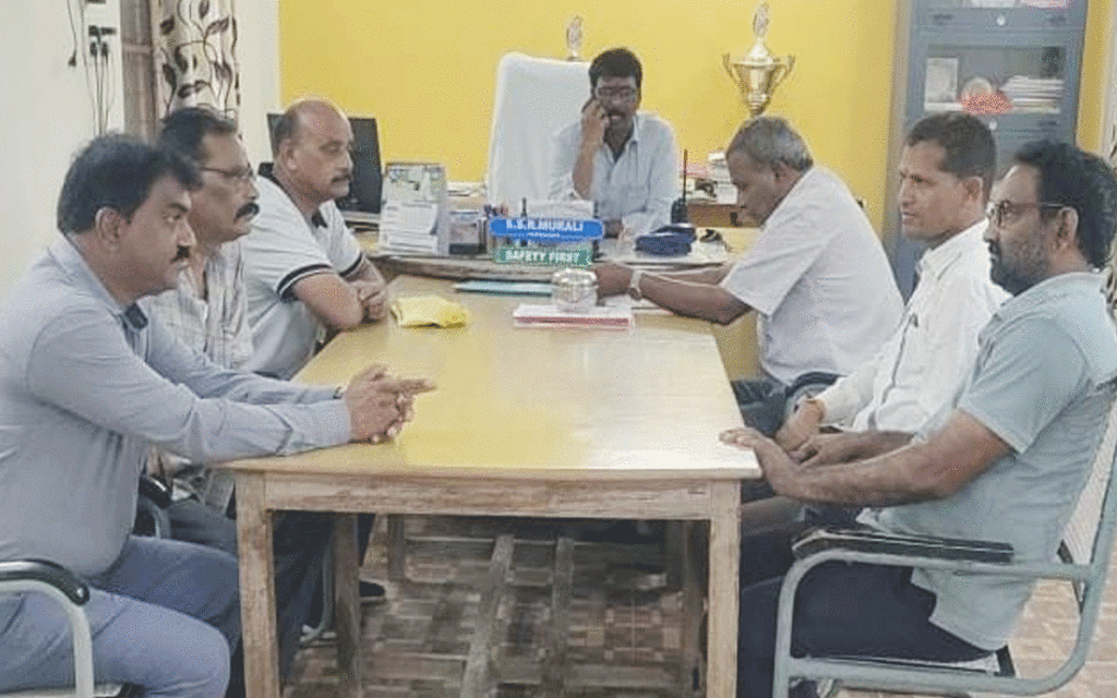 Ramavaram : వీకే కోల్ మైన్‌లో సమస్యలు పరిష్కరించండి : మ‌ల్లికార్జున్‌రావు
