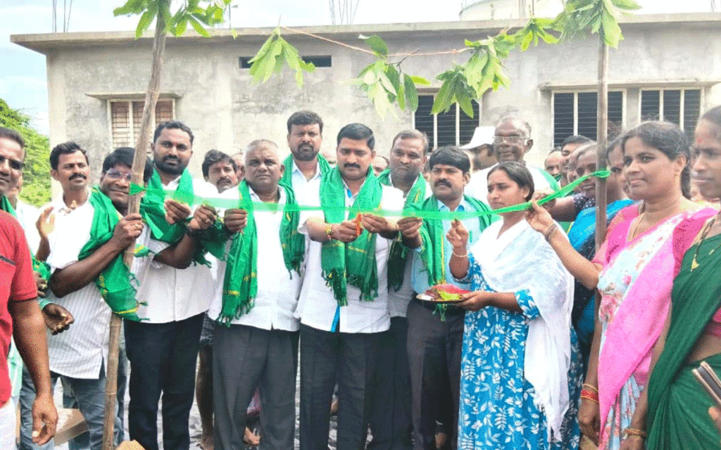 Nidamanoor : రైతులకు మద్దతు ధరే లక్ష్యం : అంకతి సత్యం