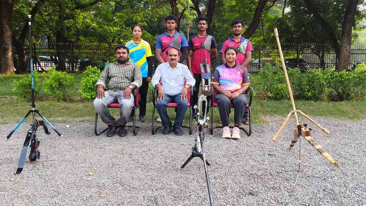 Archery Competition | ఆలిండియా ఇంటర్‌ యూనివర్సిటీ ఆర్చరీ పోటీలకు కేయూ జట్టు ఎంపిక