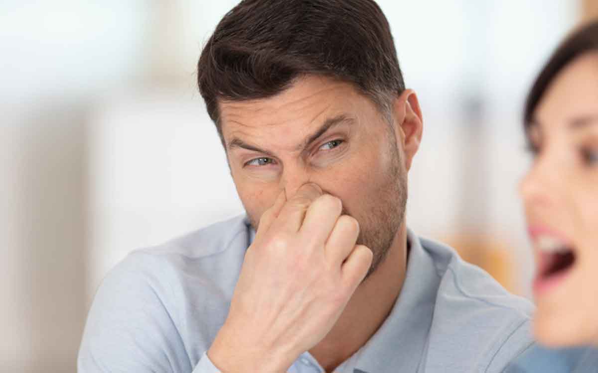 Bad Breath | నోటి దుర్వాస‌న స‌మ‌స్య‌తో స‌త‌మ‌తం అవుతున్నారా..? అయితే ఈ చిట్కాల‌ను పాటించండి..!