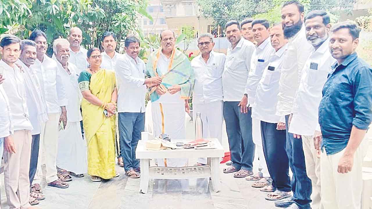 స్ధానిక ఎన్నికల్లో బీఆర్‌ఎస్‌ సత్తా చాటాలి