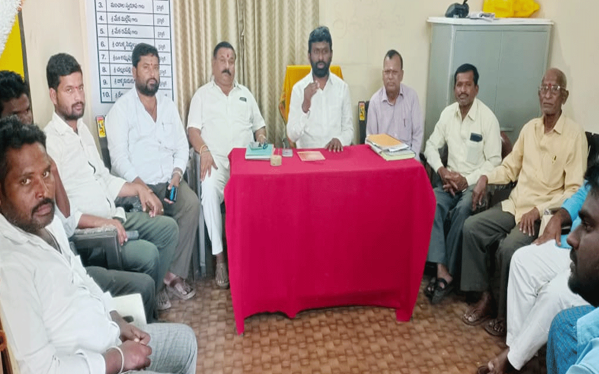 Rajapet : మ‌ద‌ర్ డైయిరీ చైర్మ‌న్‌గా మ‌ధుసూద‌న్‌రెడ్డి అన‌ర్హుడు : సందిళ్ల భాస్క‌ర్ గౌడ్‌