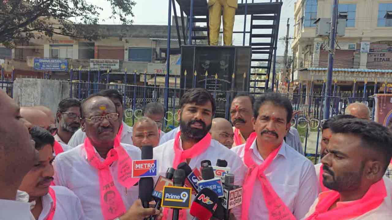 BC Bandh | పటాన్‌చెరులో బంద్ విజయవంతం