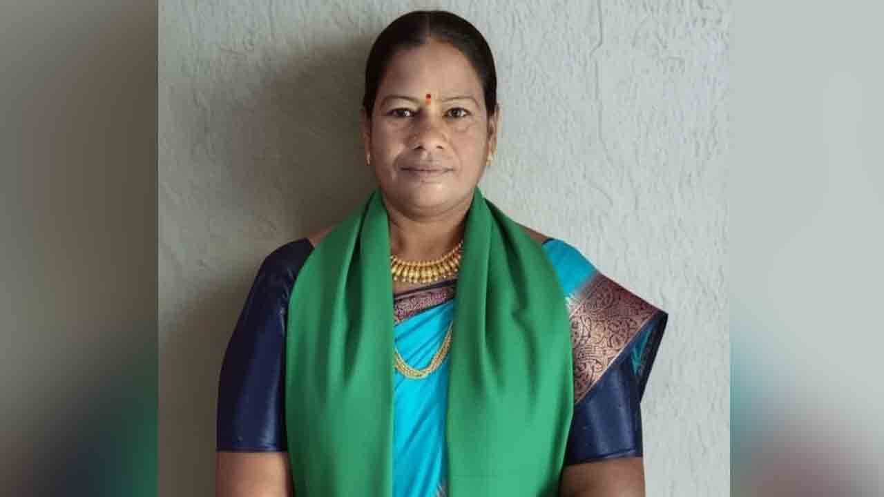 Bheemadevrapalli | దళారులకు పత్తి అమ్మి రైతులు మోసపోవద్దు : బొక్కల స్రవంతి