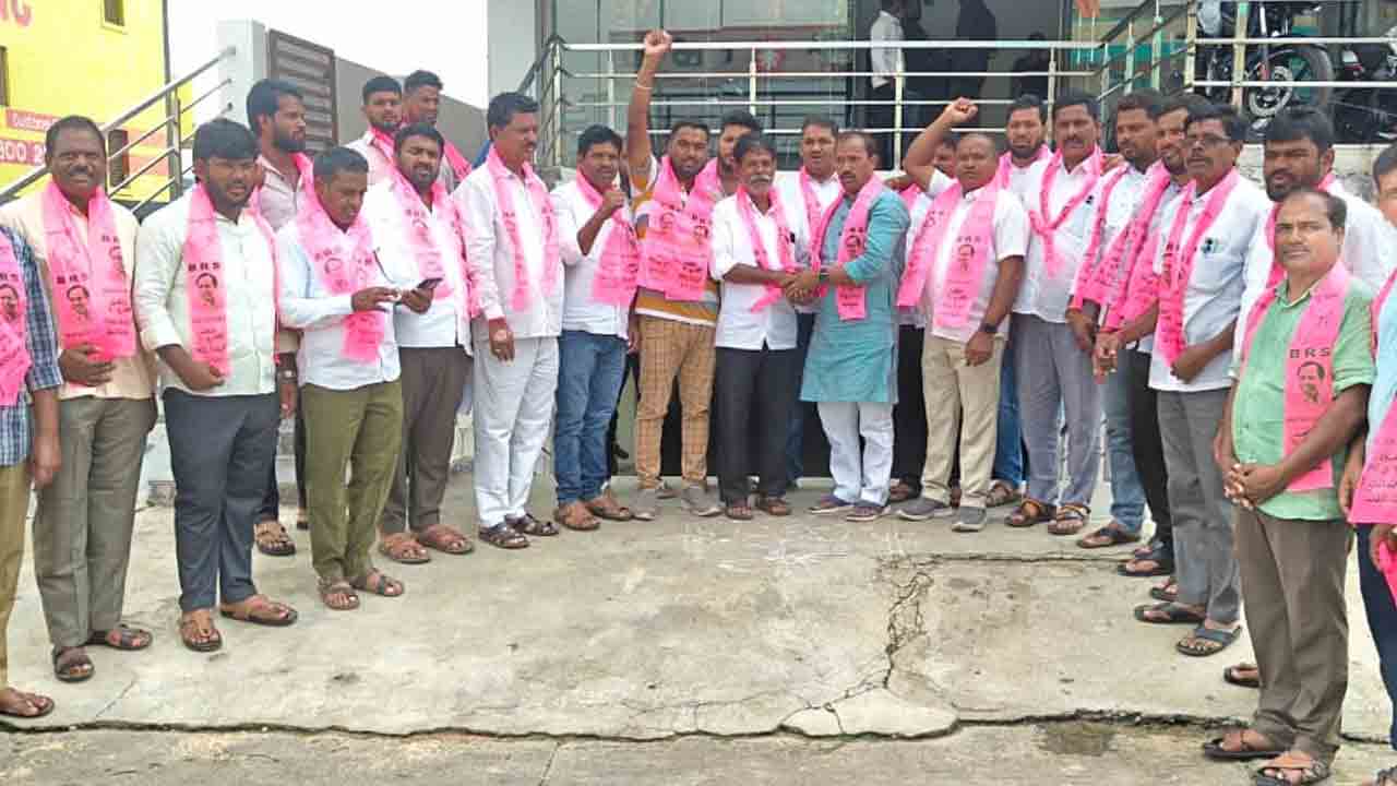 BRS | కాంగ్రెస్‌ సర్కార్‌పై నమ్మకంలేకనే బీఆర్‌ఎస్‌లో చేరికలు : మాజీ జడ్పీటీసీ దశరథ్‌నాయక్‌