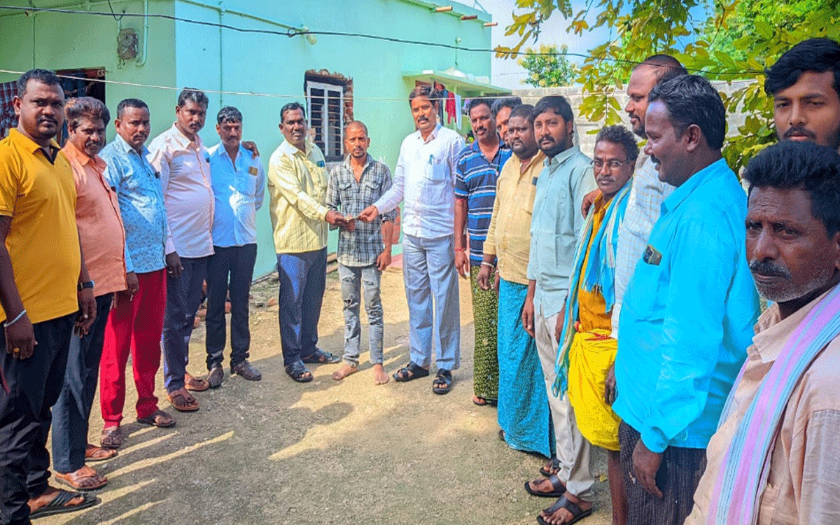 Chandur : బీఆర్ఎస్ క‌స్తాల గ్రామ‌ నాయ‌కుల ఆర్థిక సాయం