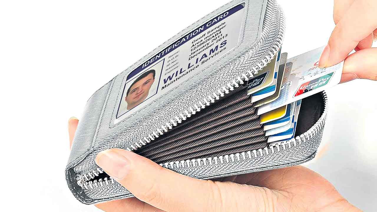 Card Holder