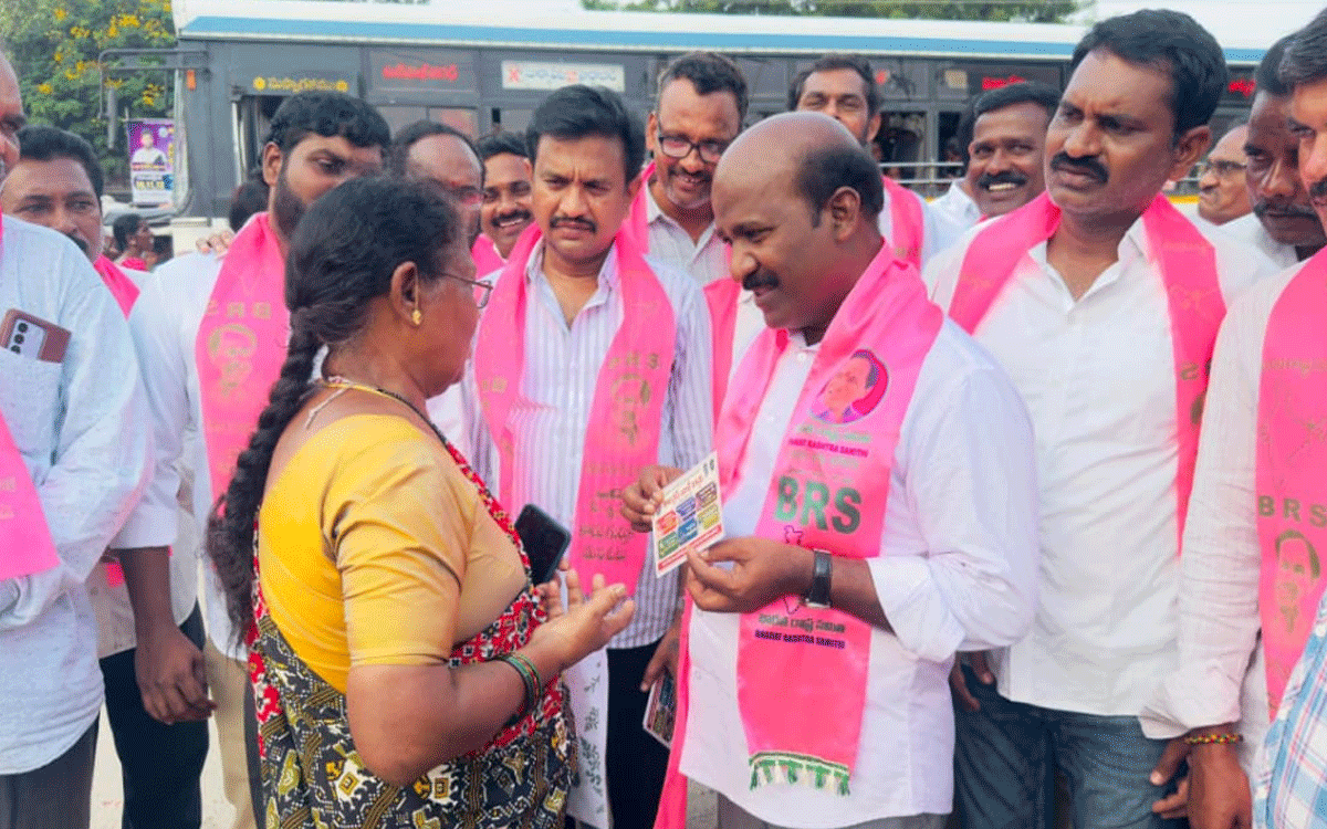 Nakrekal : కాంగ్రెస్ పార్టీకి బుద్ధి చెప్పేందుకు ప్రజలు రెడీ : మాజీ ఎమ్మెల్యే చిరుమ‌ర్తి లింగ‌య్య‌