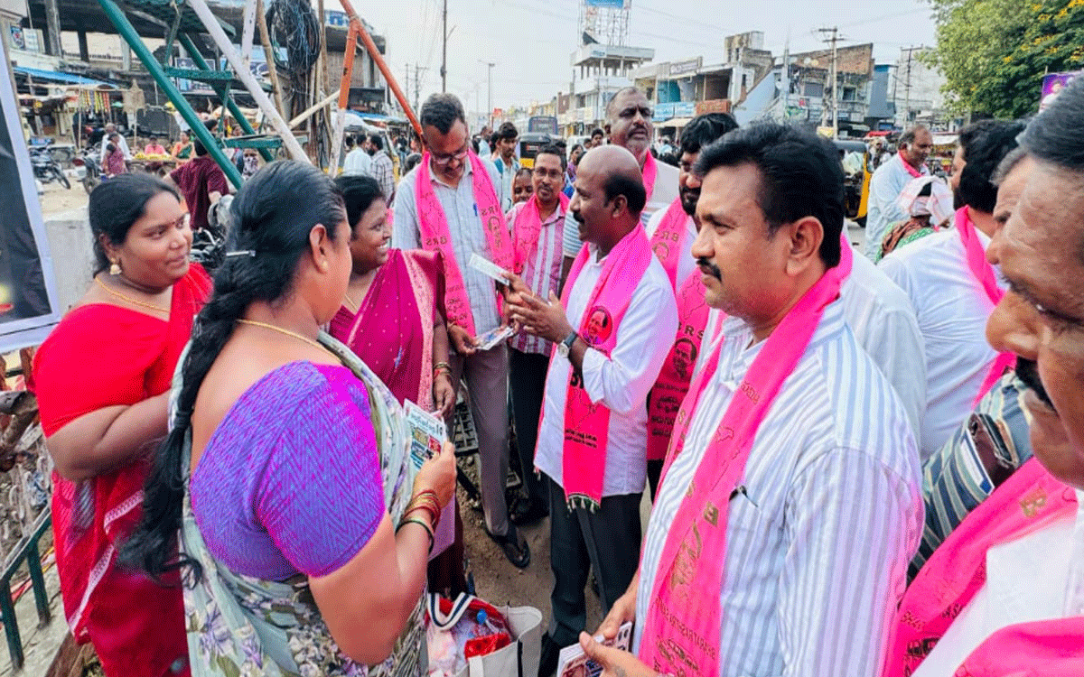 Nakrekal : కాంగ్రెస్ పార్టీకి బుద్ధి చెప్పేందుకు ప్రజలు రెడీ : మాజీ ఎమ్మెల్యే చిరుమ‌ర్తి లింగ‌య్య‌