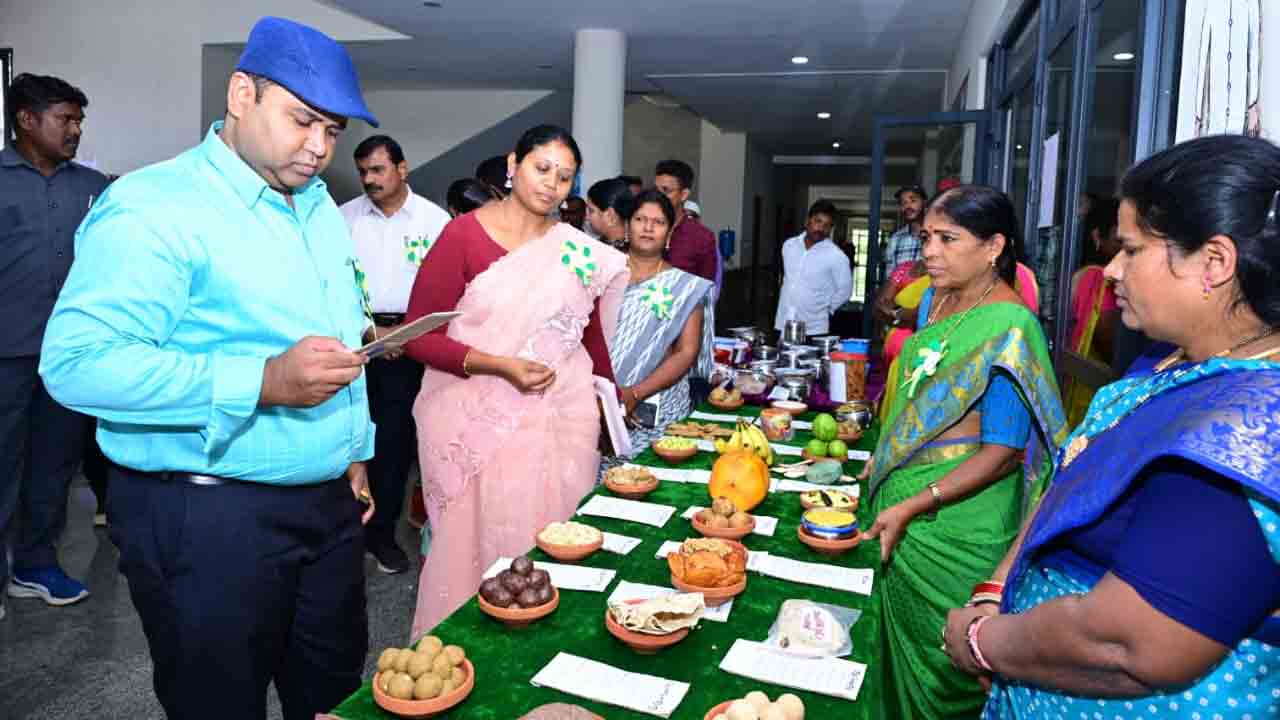 Collector Rahul Raj | రక్తహీనత, పోషణా లోపం లేని మెదక్ జిల్లాగా తీర్చిదిద్దాలి : కలెక్టర్ రాహుల్ రాజ్