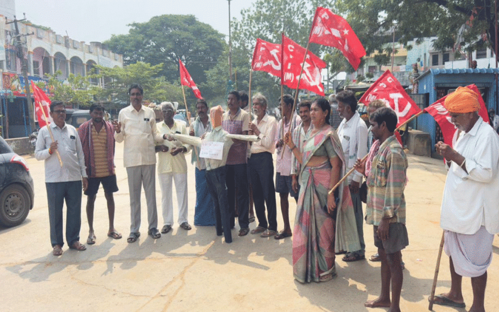 Karepally : 'బీసీ బిల్లుకు బీజేపీ మోకాళ్లు అడ్డు'