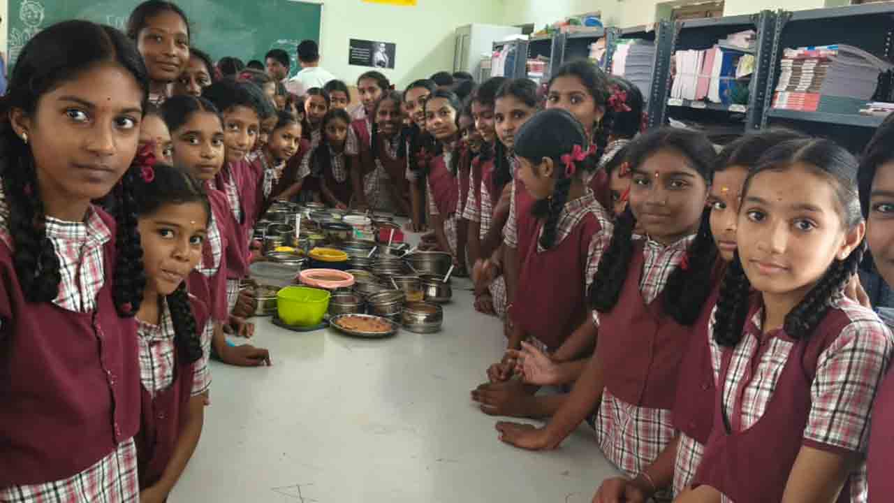 Dharmaram | ధర్మారం మోడల్ పాఠశాలలో ప్రపంచ ఆహార దినోత్సవ వేడుకలు