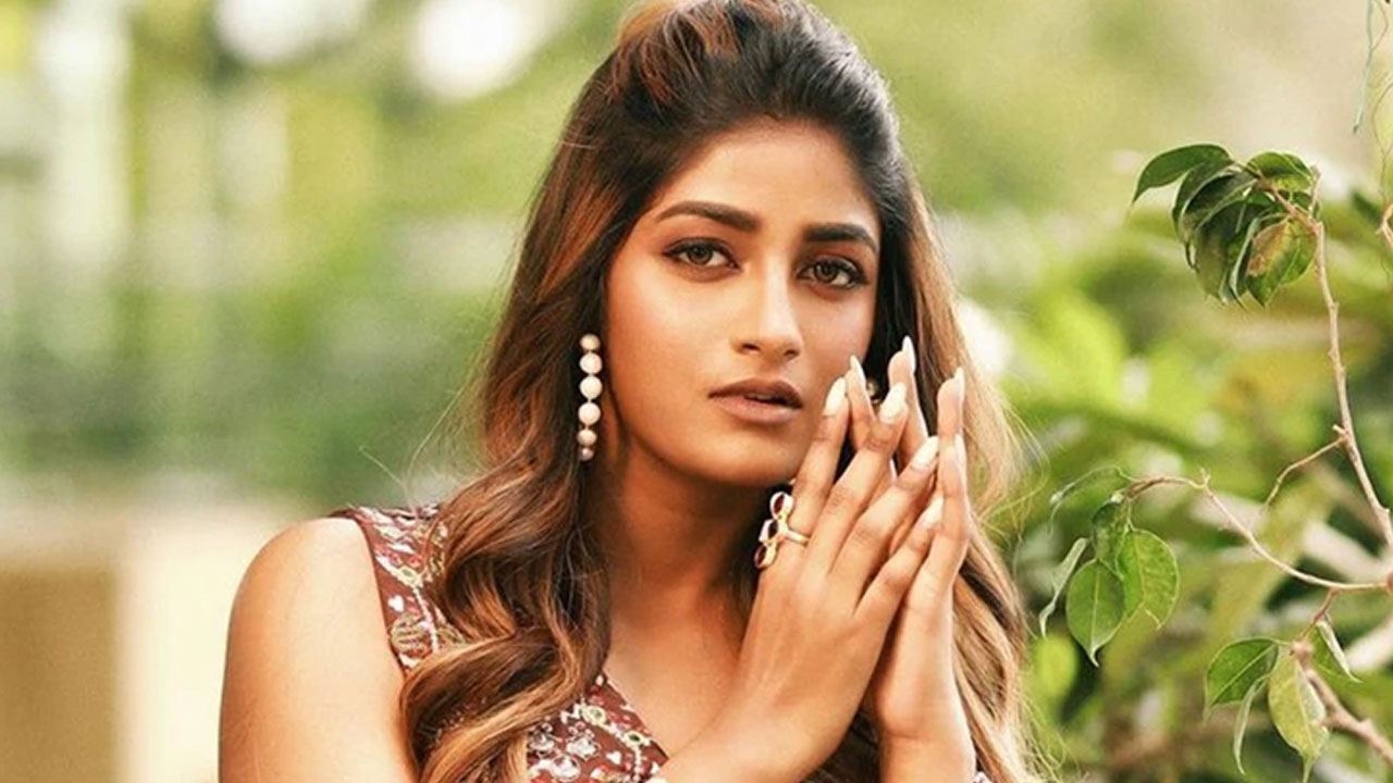 Dimple Hayathi | యువ‌తుల‌ని వేధించిన డింపుల్ హ‌య‌తి.. అంత క్రూరంగా ప్ర‌వ‌ర్తించిందా?