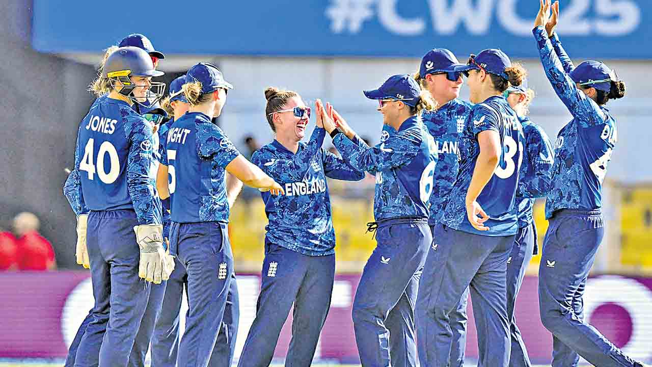 సఫారీలు 69 ఆలౌట్‌