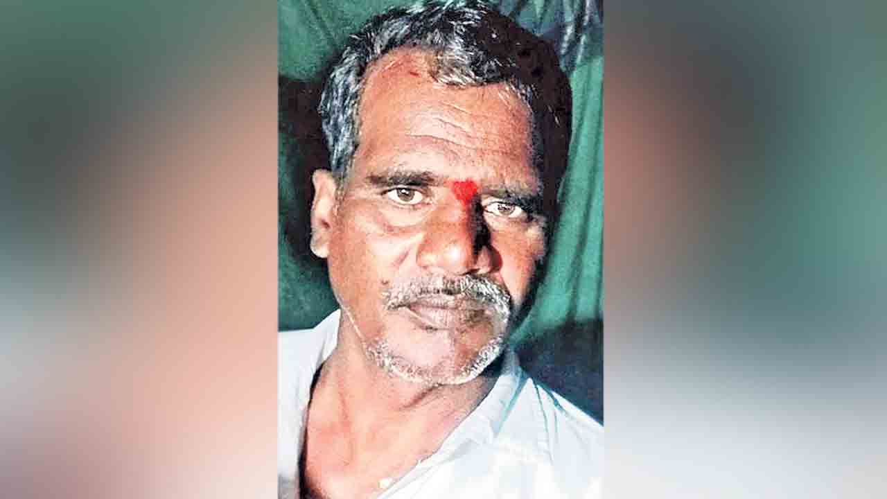 అప్పుల బాధతో రైతు ఆత్మహత్య.. నిర్మల్‌ జిల్లాలో విషాదం