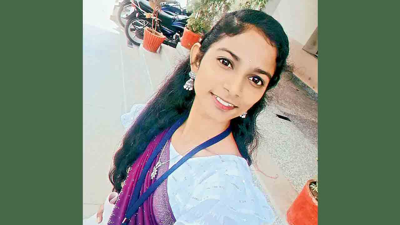 Suicide | ప్రేమ వివాహం.. పెండ్లయిన ఆరు రోజులకే యువతి ఆత్మహత్య