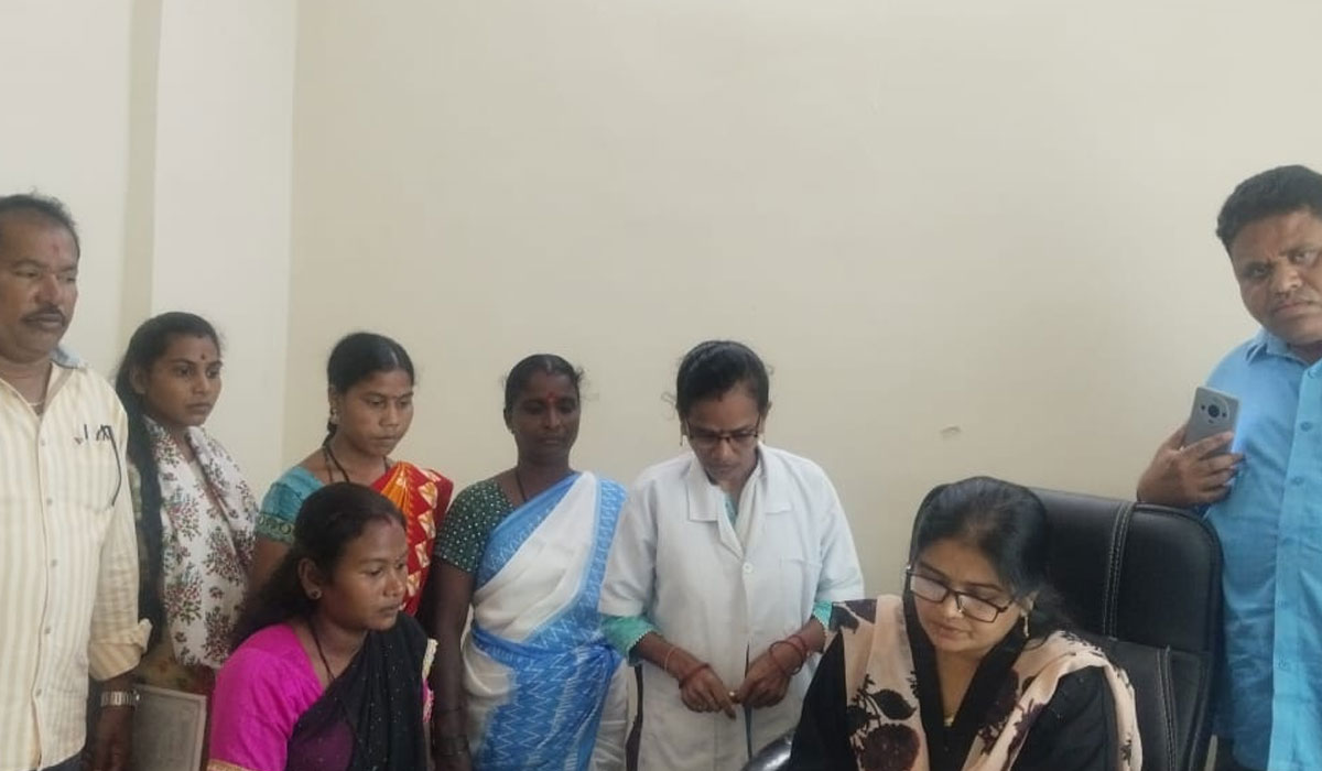 Adilabad | గర్భిణీలకు మెరుగైన వైద్య సేవలు.. వైద్యాధికారి రాజమణి