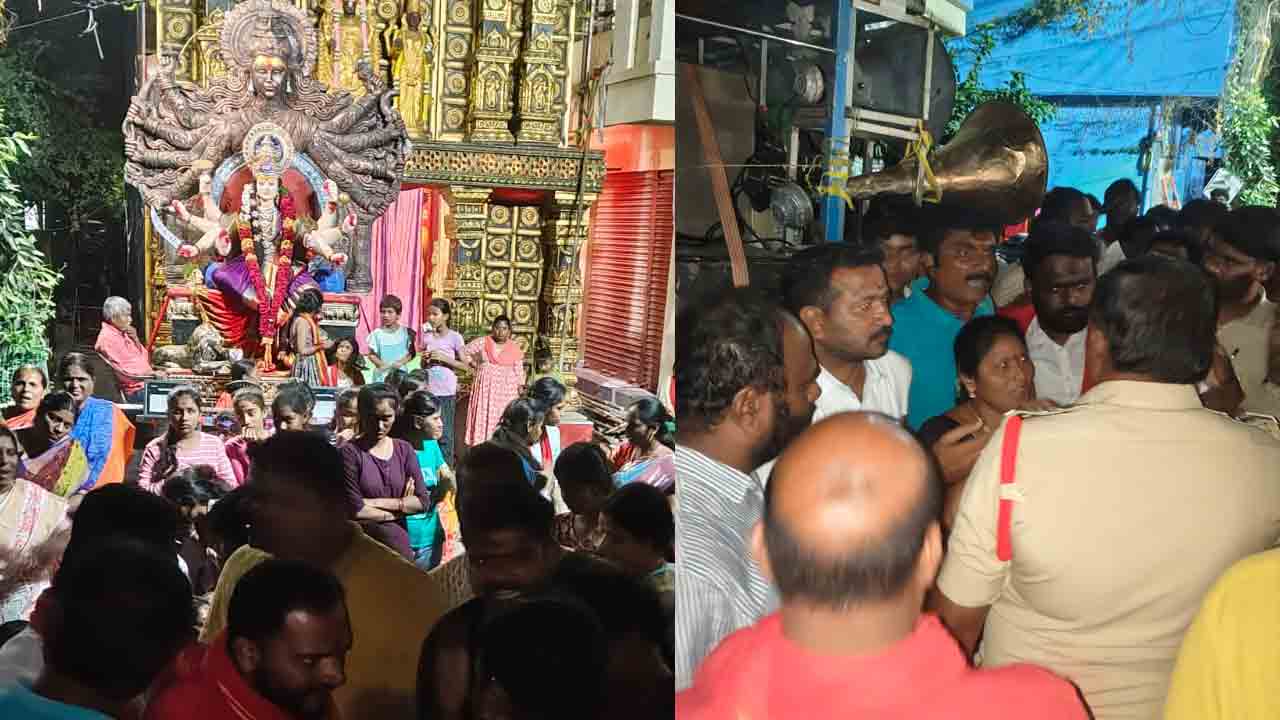 Shobhayatra | దుర్గా మాత శోభాయాత్రలో బ్యాండ్ వద్దన్న సీఐ.. ధర్నాకు దిగిన భవానీలు, మహిళలు