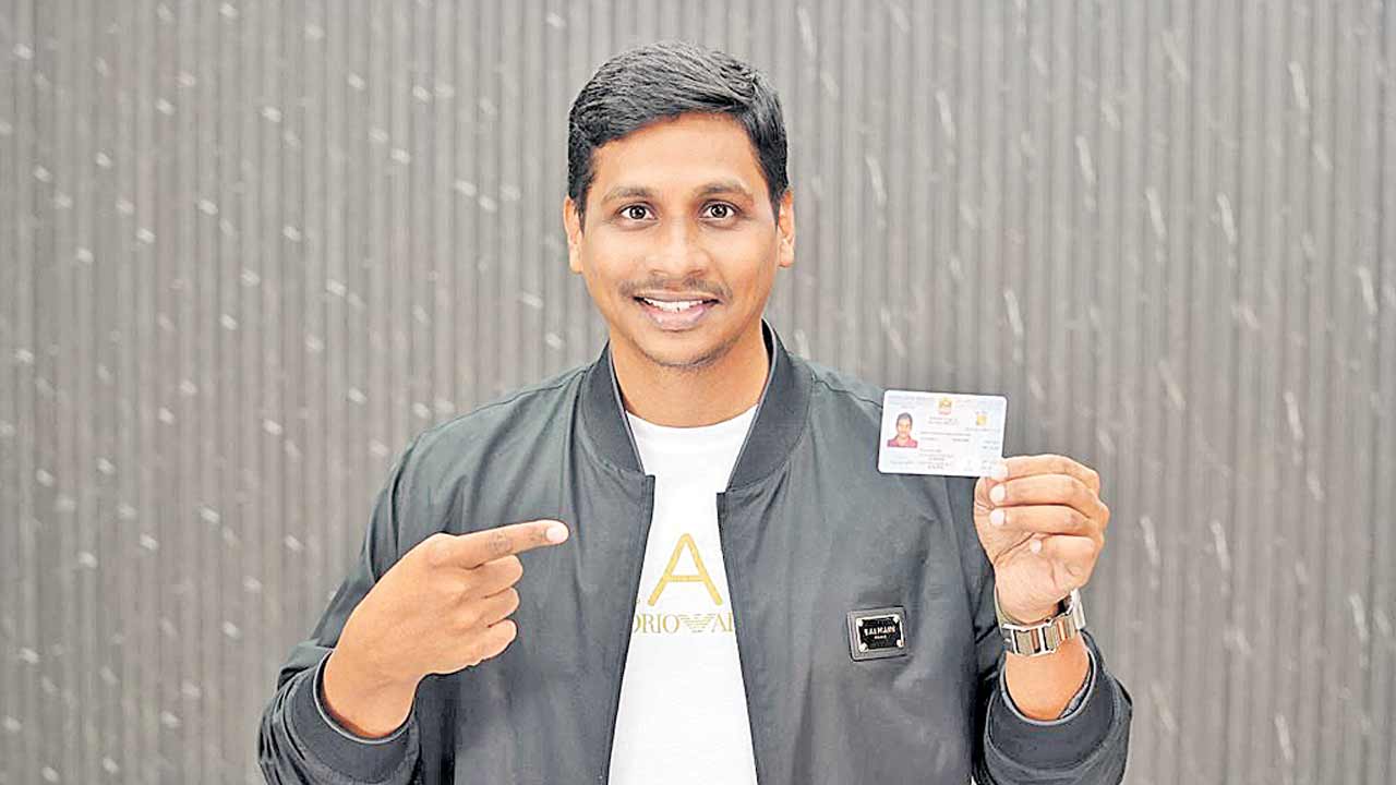 యూట్యూబర్‌కు ఉచిత యూఏఈ గోల్డెన్‌ వీసా