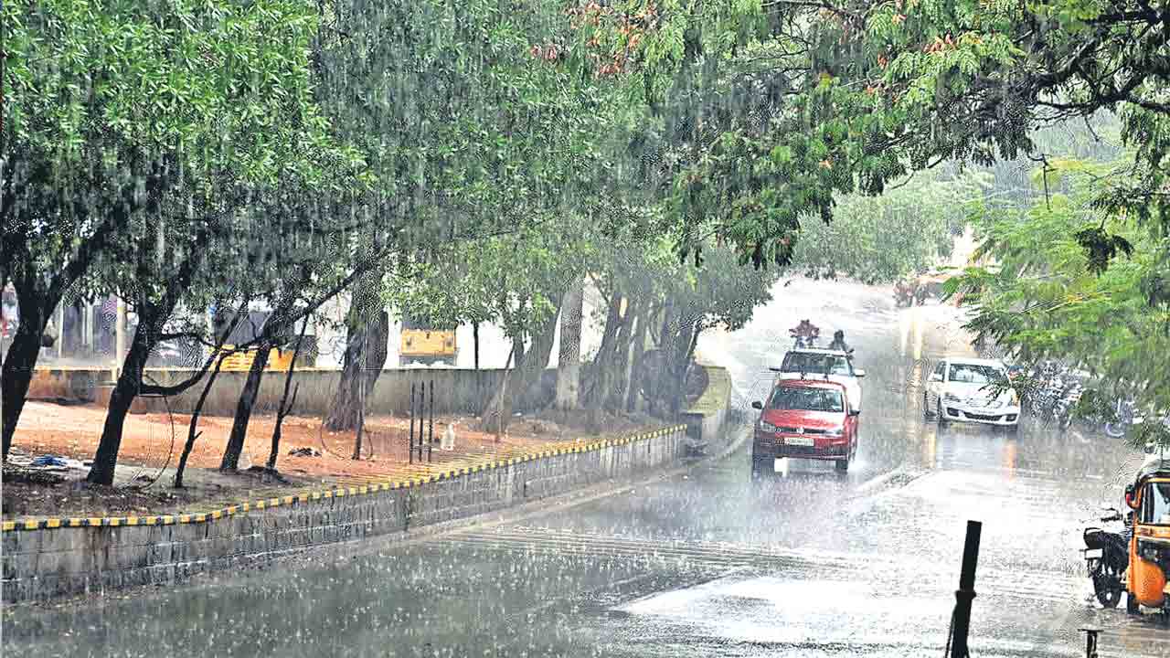 రెండు రోజులు గ్రేటర్కు వర్ష సూచన