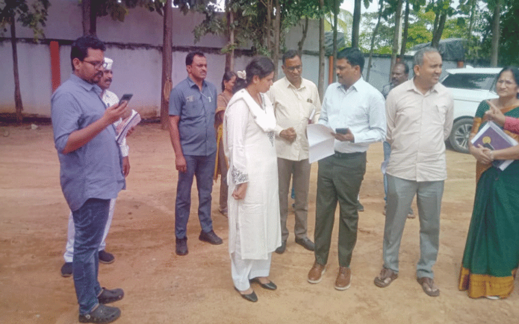 Nalgonda City : ధాన్యం కొనుగోలుకు మిల్లర్లు సహకరించాలి : కలెక్టర్ ఇలా త్రిపాఠి