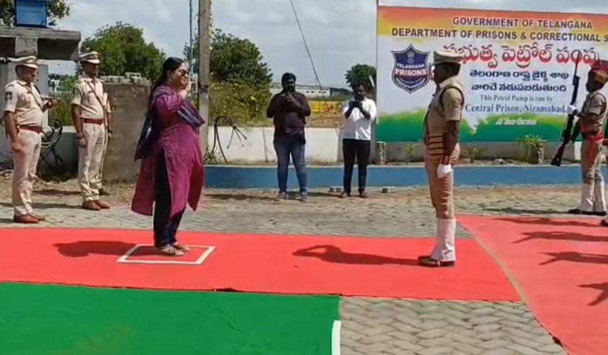 Soumya Mishra | జైళ్ల నుంచి విడుదలైన ఖైదీల్లో సత్ప్రవర్తన తెచ్చేందుకు పునరావాస ఉపాధి కేంద్రాలు
